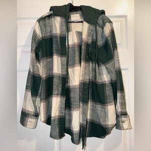 Women’s American Eagle Green/White Plaid Hooded Button-Down Flannel